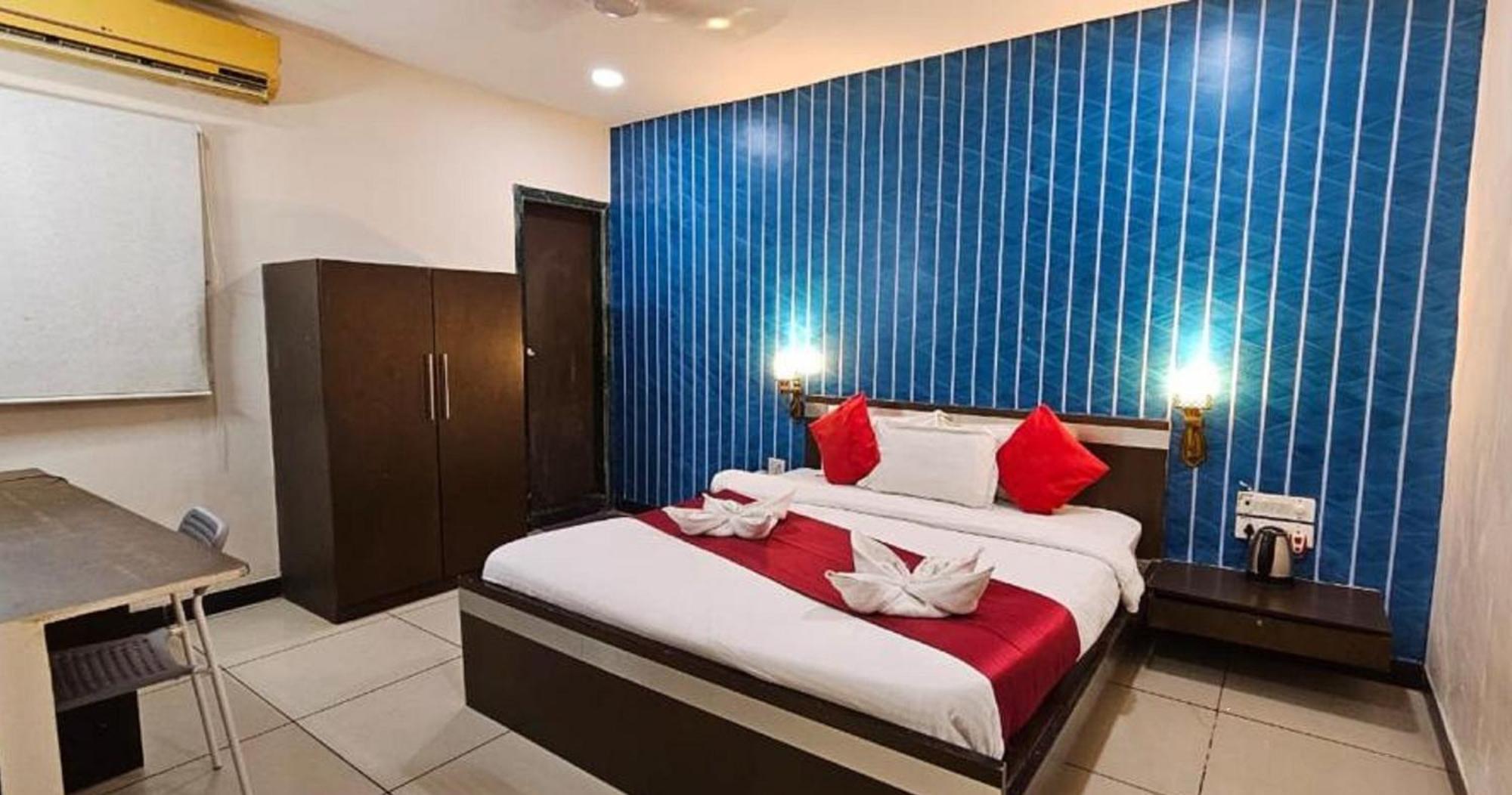 Hotel Sunshine Airport Mumbai Exterior foto