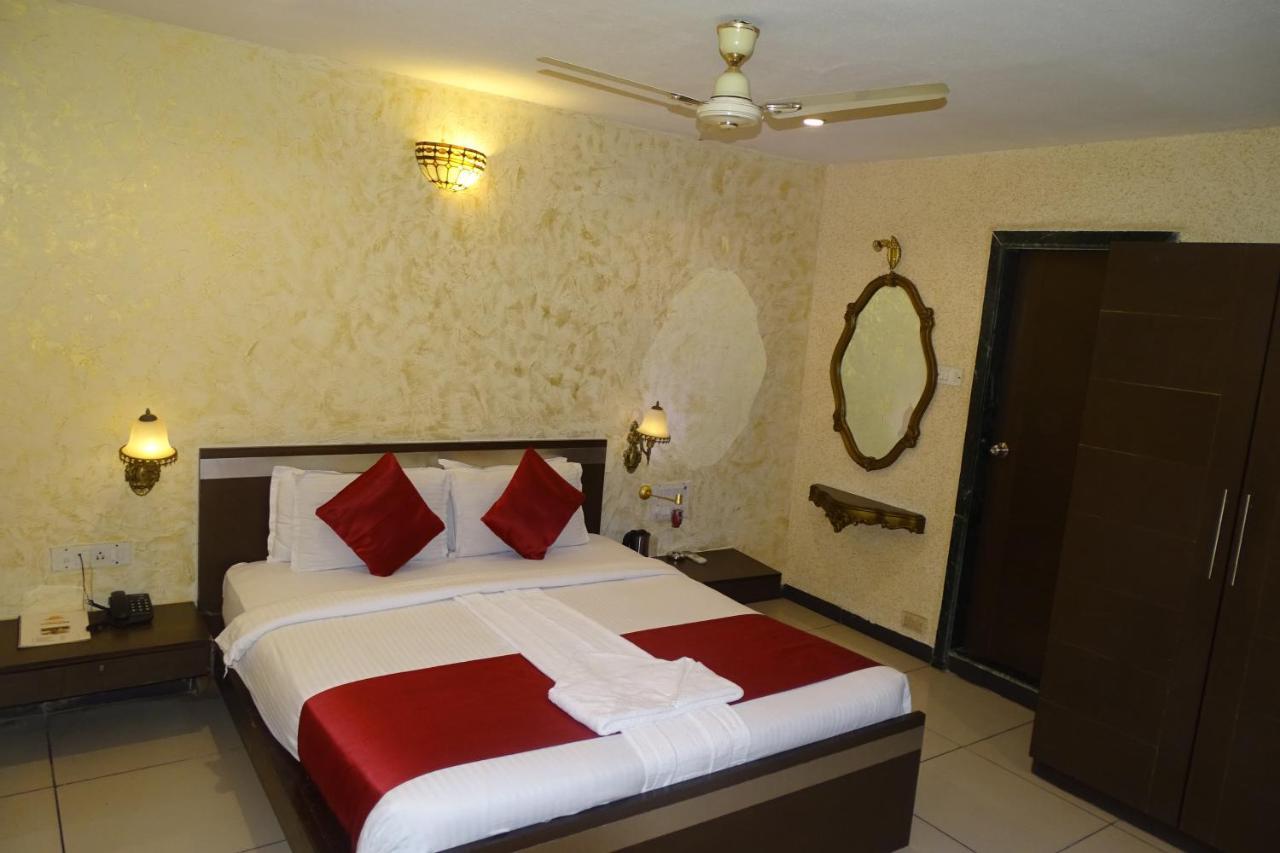 Hotel Sunshine Airport Mumbai Exterior foto